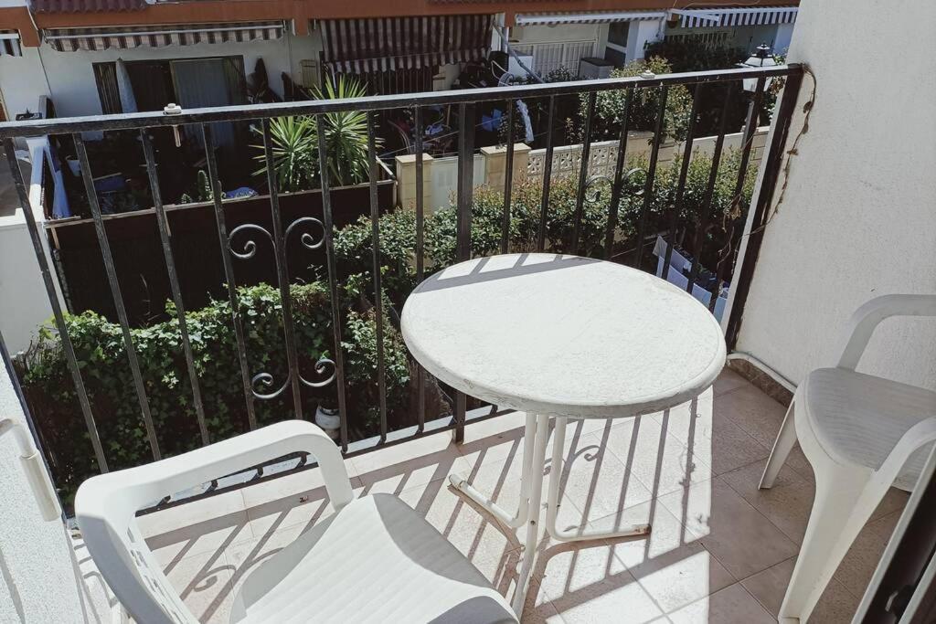 2 Bedroom Townhouse In Beautiful Gated Complex Benidorm Zewnętrze zdjęcie